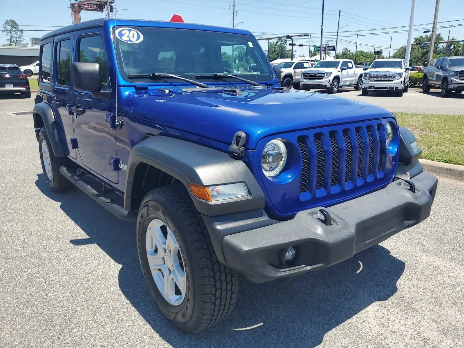 Used 2020 Ocean Blue Metallic Clea Jeep Sport S image 8