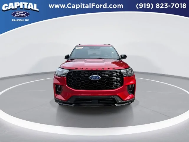 Used 2025 Red Ford ST-Line image 3