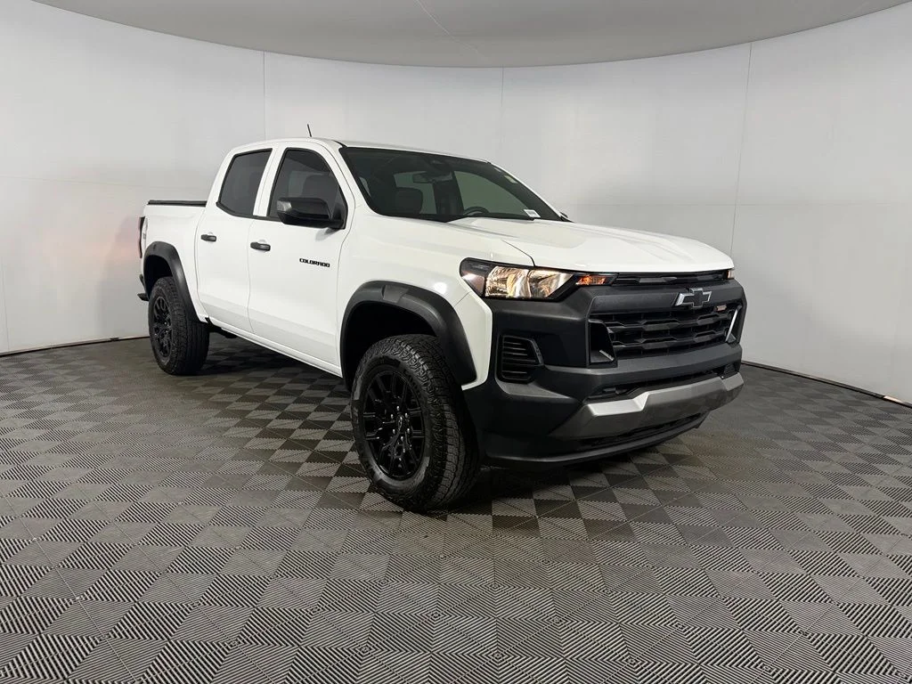 Certified Used 2024 White Chevrolet Trail Boss image 4