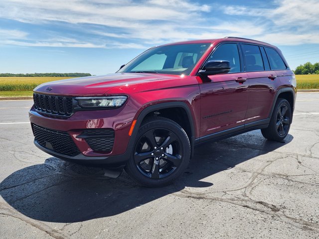 2023 Jeep Grand Cherokee Altitude