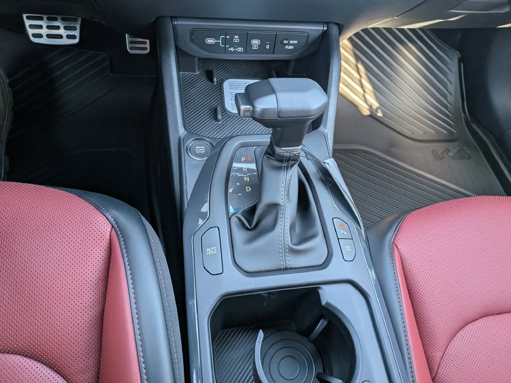 New 2027 Snow White Pearl Kia GT-Line image 47