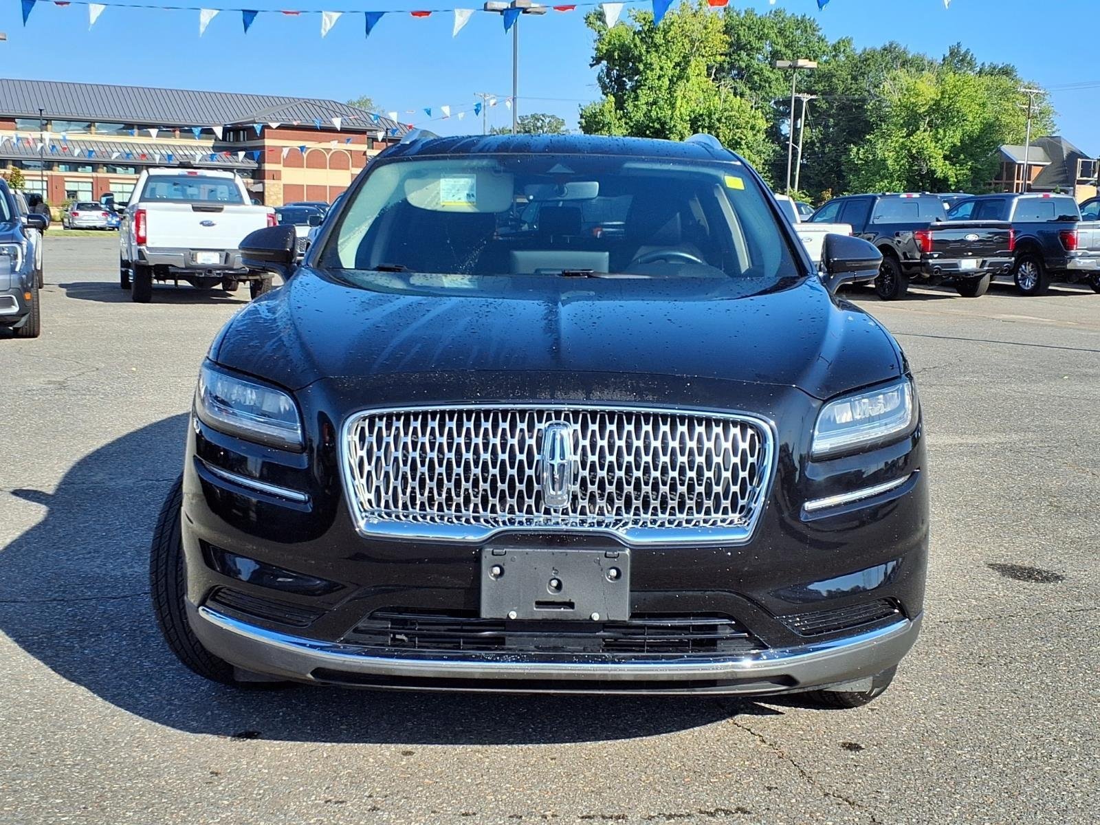 Used 2022 Infinite Black Metallic Clearcoat Lincoln Standard image 8
