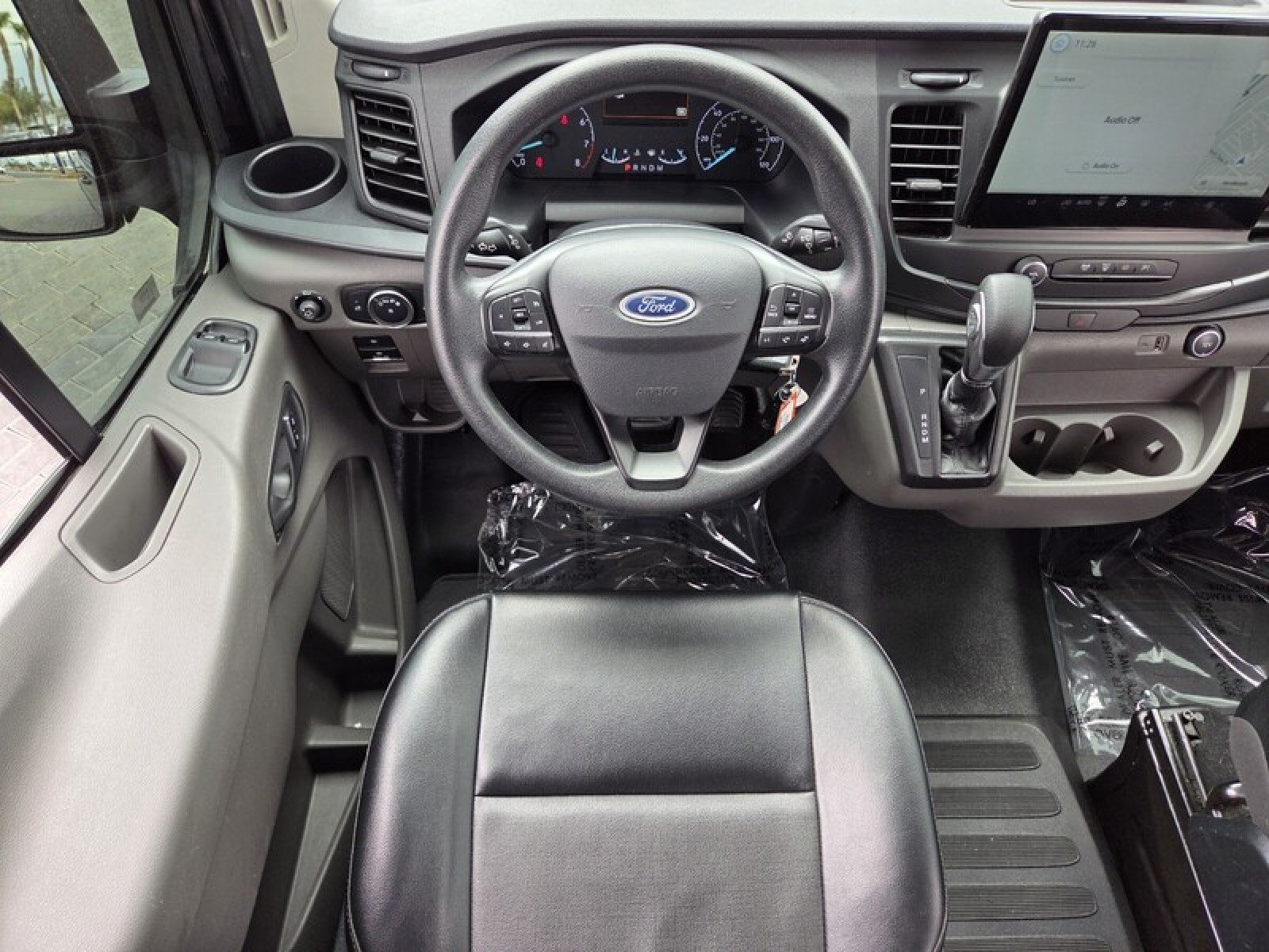 Used 2023 BLACK Ford XL image 21