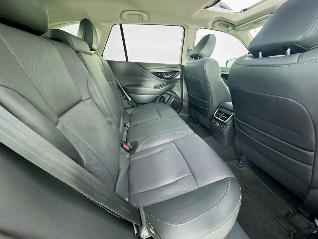 Used 2025 Crystal White Pearl Subaru Limited XT image 37