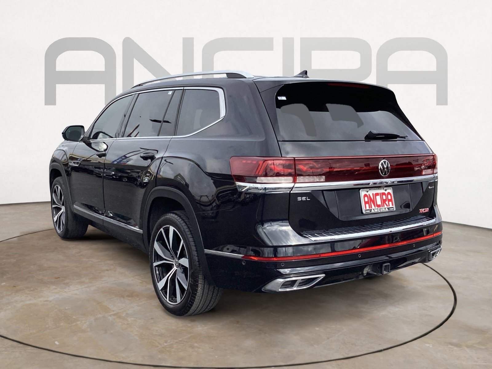 Used 2024 Black Volkswagen 2.0T SEL Premium R-Line image 9