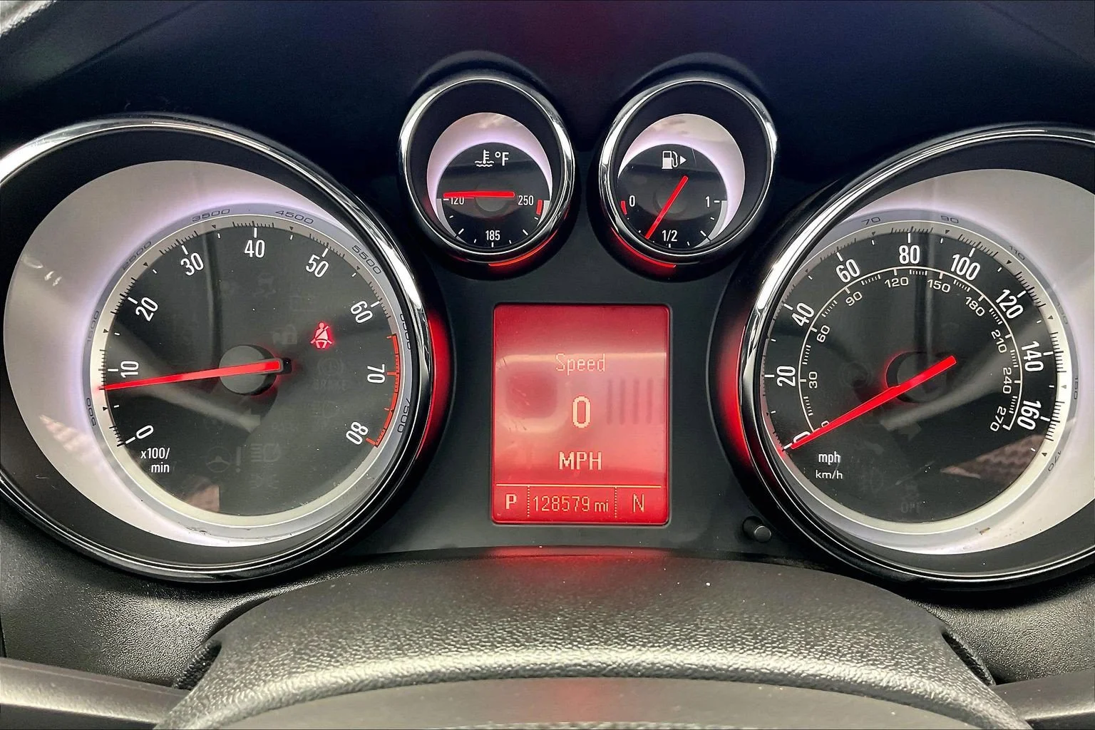 Used 2018 Summit White Buick Premium image 21