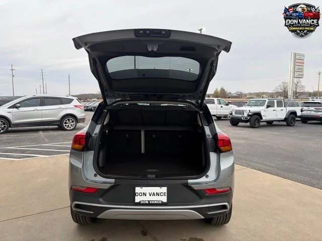 Used 2024 Gray Buick Preferred image 19