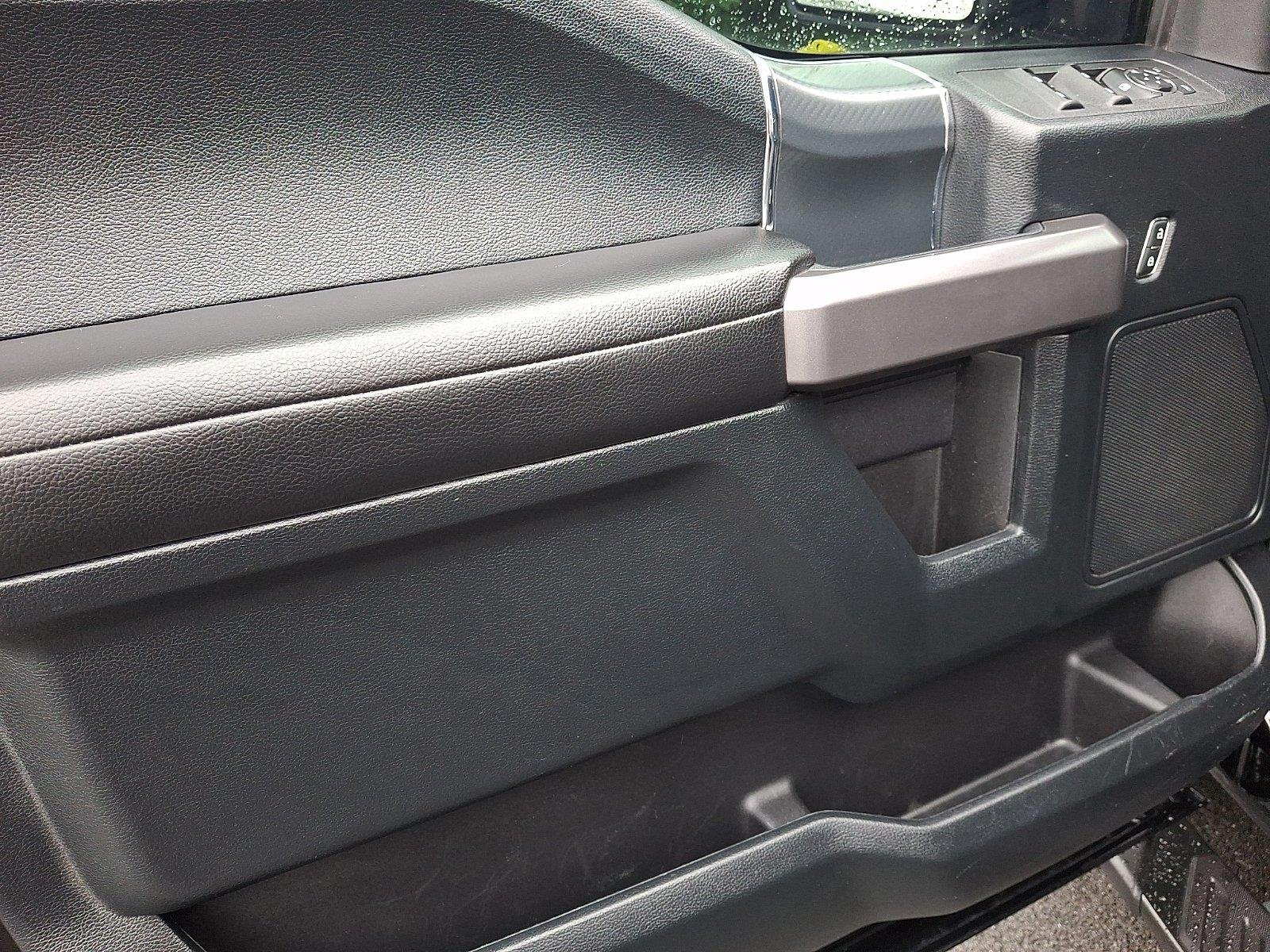 Used 2019  Ford XLT image 12