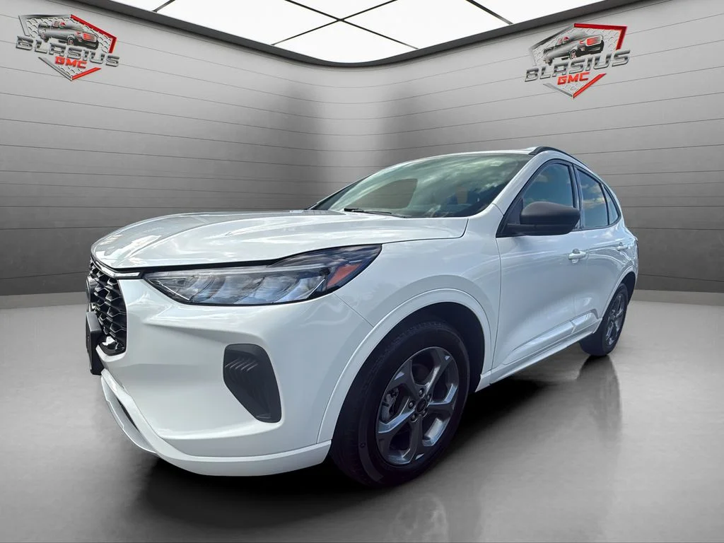 2023 Ford Escape