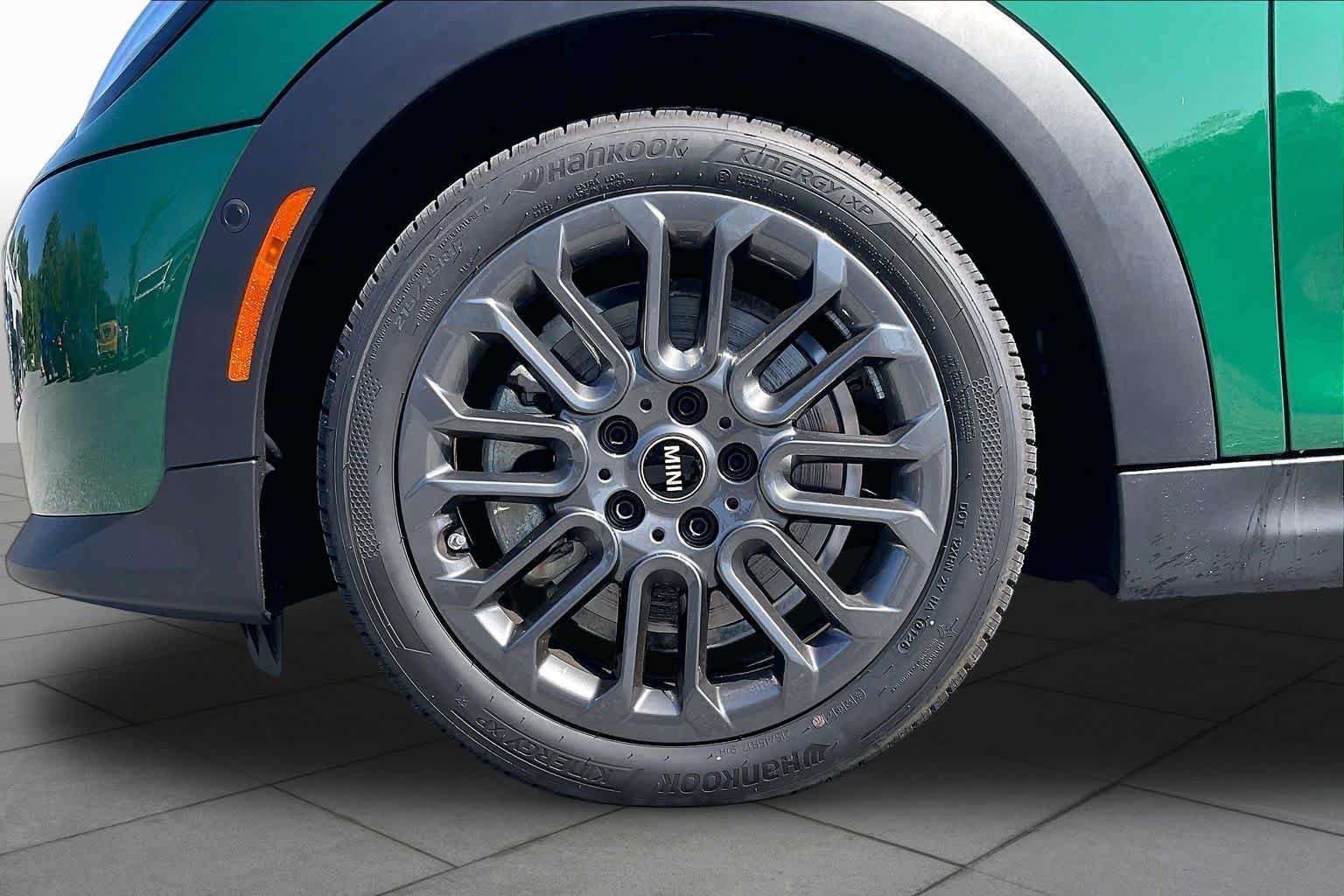 Used 2026 British Racing Green IV Metallic MINI Cooper image 9