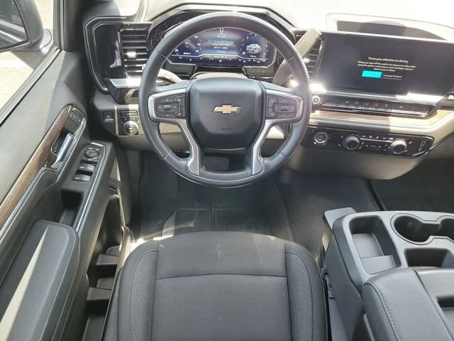 2023 Chevrolet Silverado 1500 LT - Photo 17