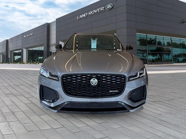 New 2025  Jaguar P400 R-Dynamic S image 8