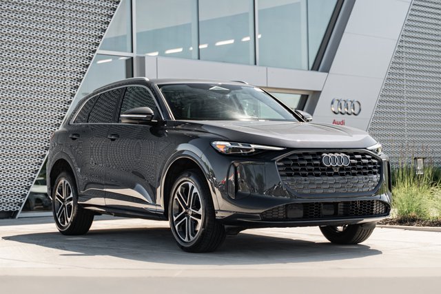 2025 Audi Q5 Premium Plus