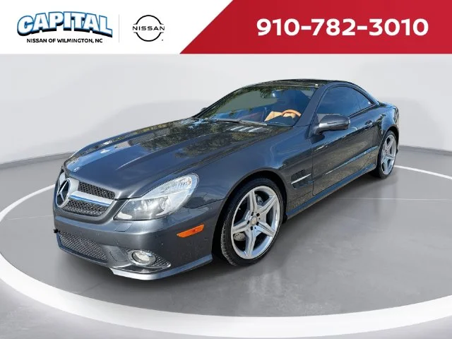 Used 2011 Gray Mercedes-Benz SL 550 image 1