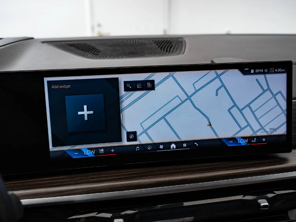 Used 2024 Skyscraper Gray Metallic BMW xDrive40i image 33