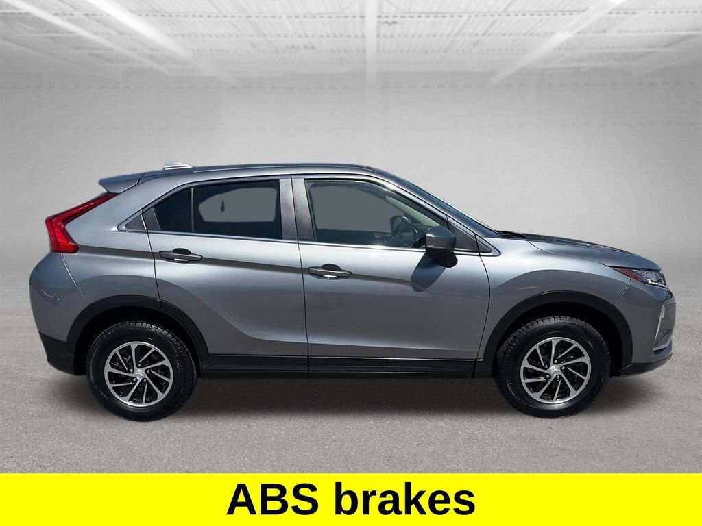 Used 2020 Silver Mitsubishi ES image 6