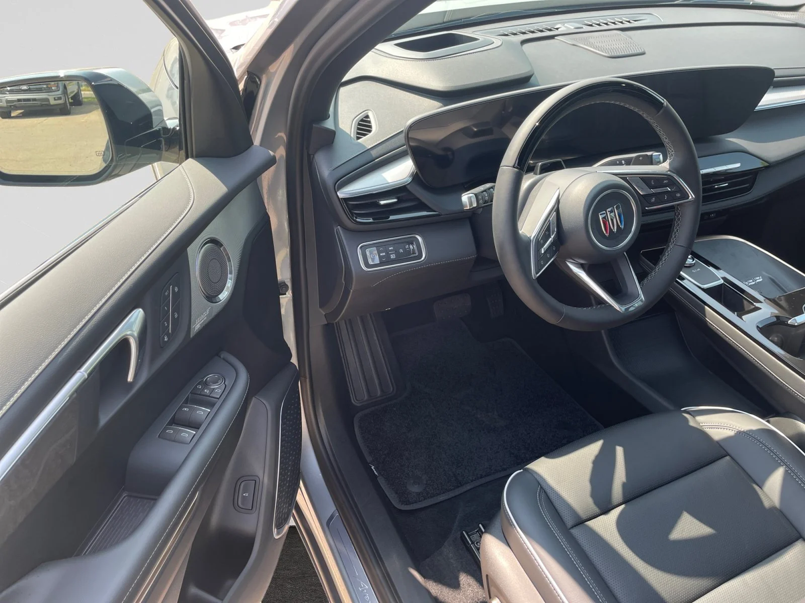 New 2026 Moonstone Grey Metallic Buick Avenir AWD image 12