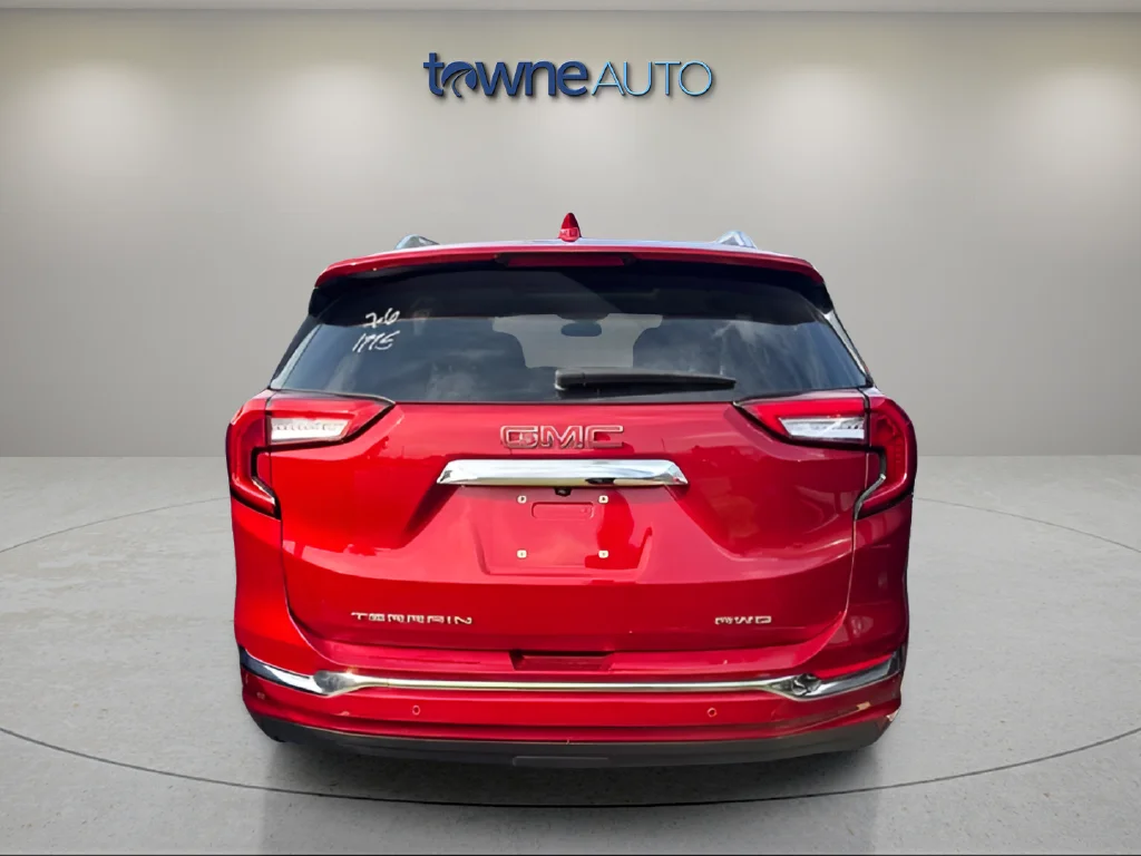 Used 2023 Red GMC Denali image 2