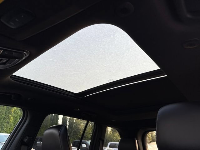Used 2024 Baltic Gray Metallic Clearcoat Jeep 4xe image 25