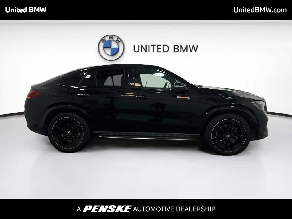 Used 2025 Obsidian Black Metallic Mercedes-Benz GLE 450 image 4