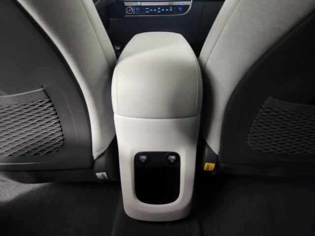 2024 Hyundai IONIQ 5 Limited - Photo 17
