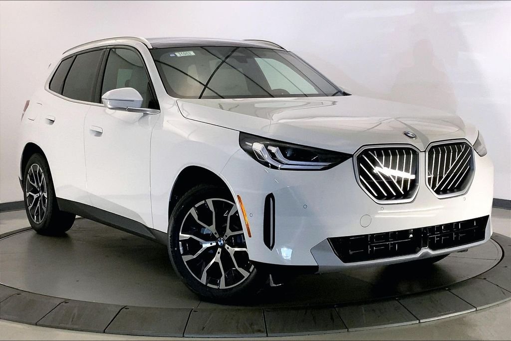 2026 BMW X3 30 XDRIVE's photo