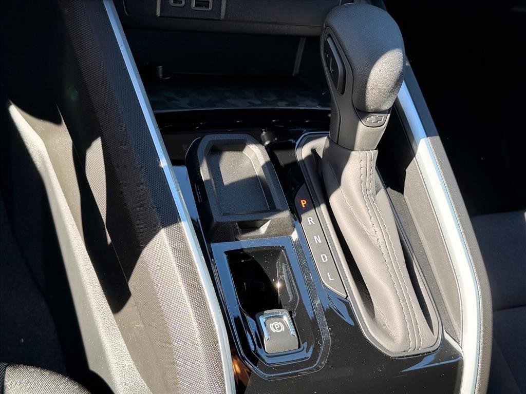 2026 Chevrolet Colorado Work Truck - Photo 11