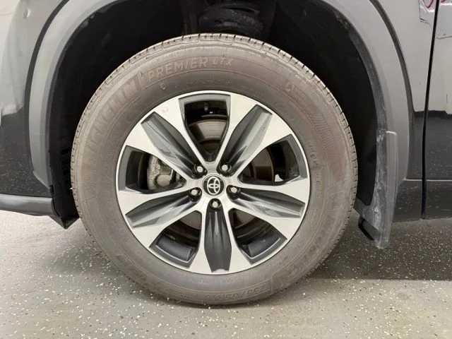 Certified Used 2025 Black Toyota XLE image 19