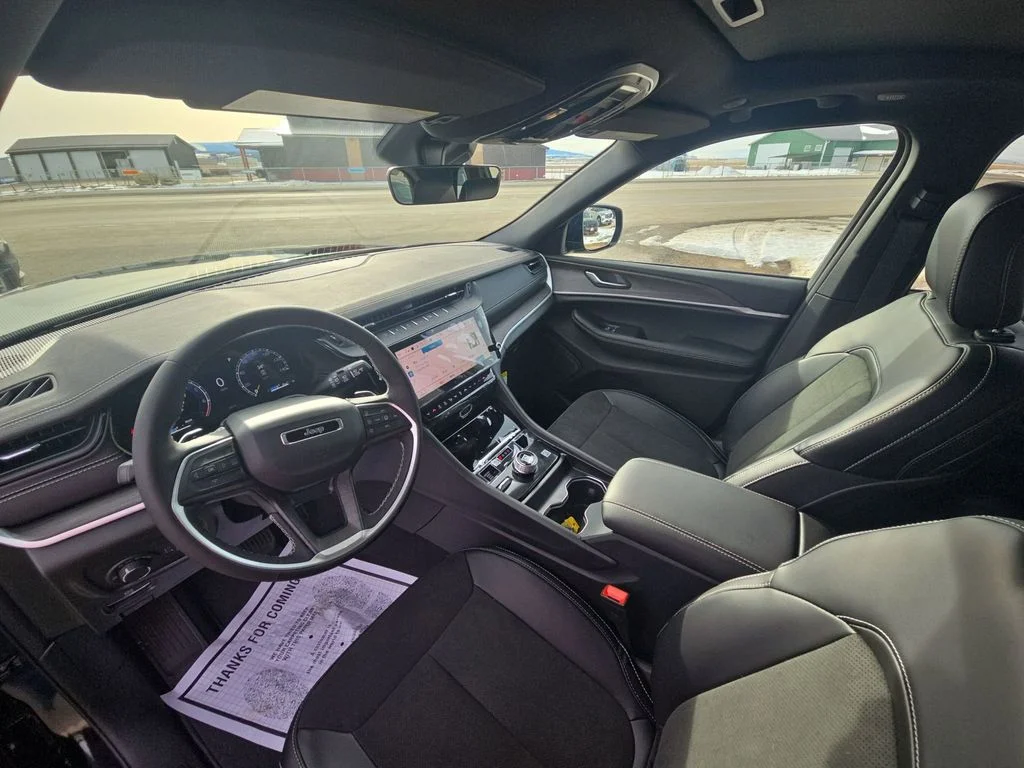 New 2026 Black Jeep Altitude image 12