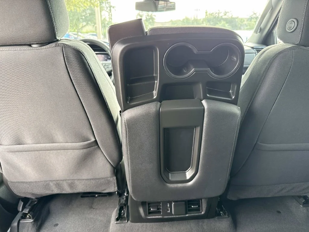 Used 2025 Red GMC Elevation image 22