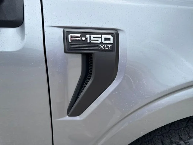 Used 2023 Silver Ford XLT image 13