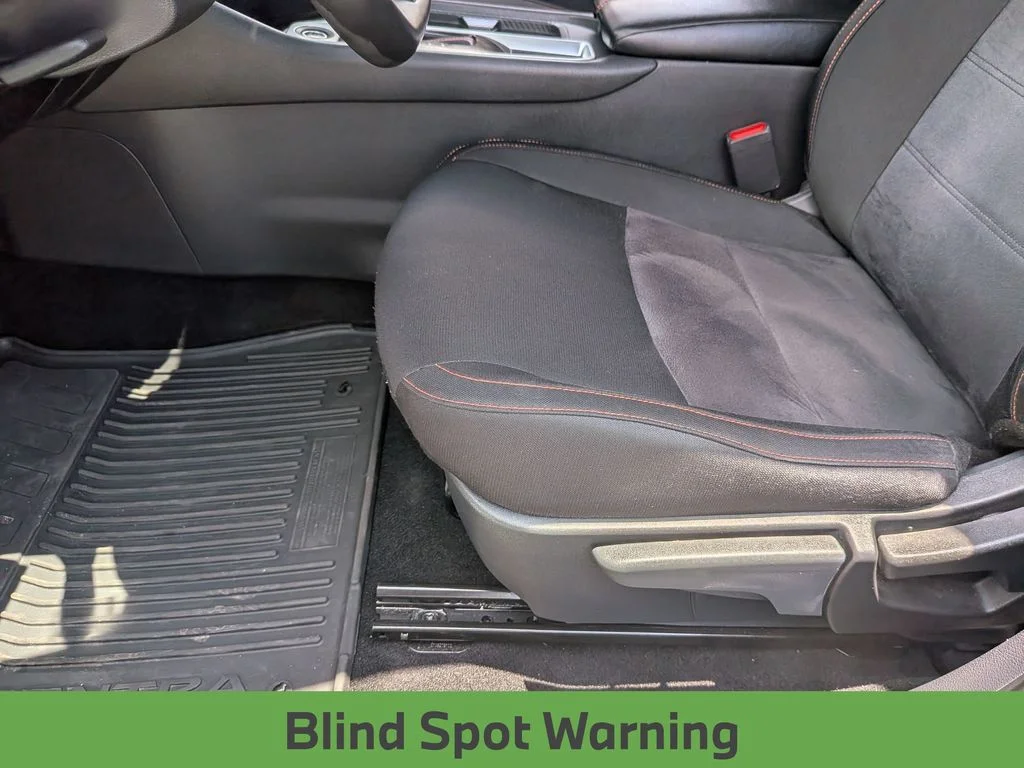 Certified Used 2025 White Nissan SR image 17