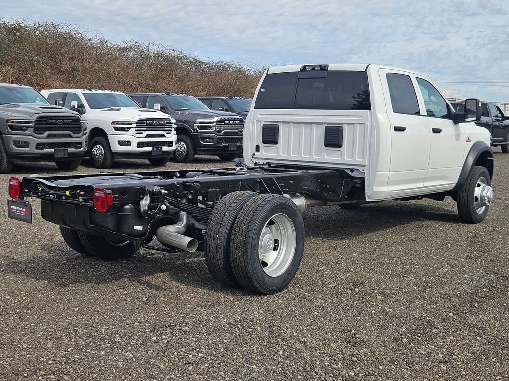 New 2026 Bright White Clear-Coat Exterior Paint RAM Tradesman image 7