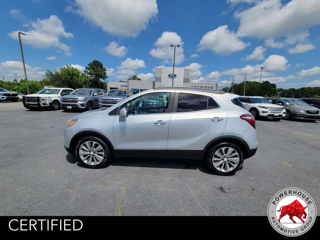 Used 2018 Silver Buick Preferred image 3