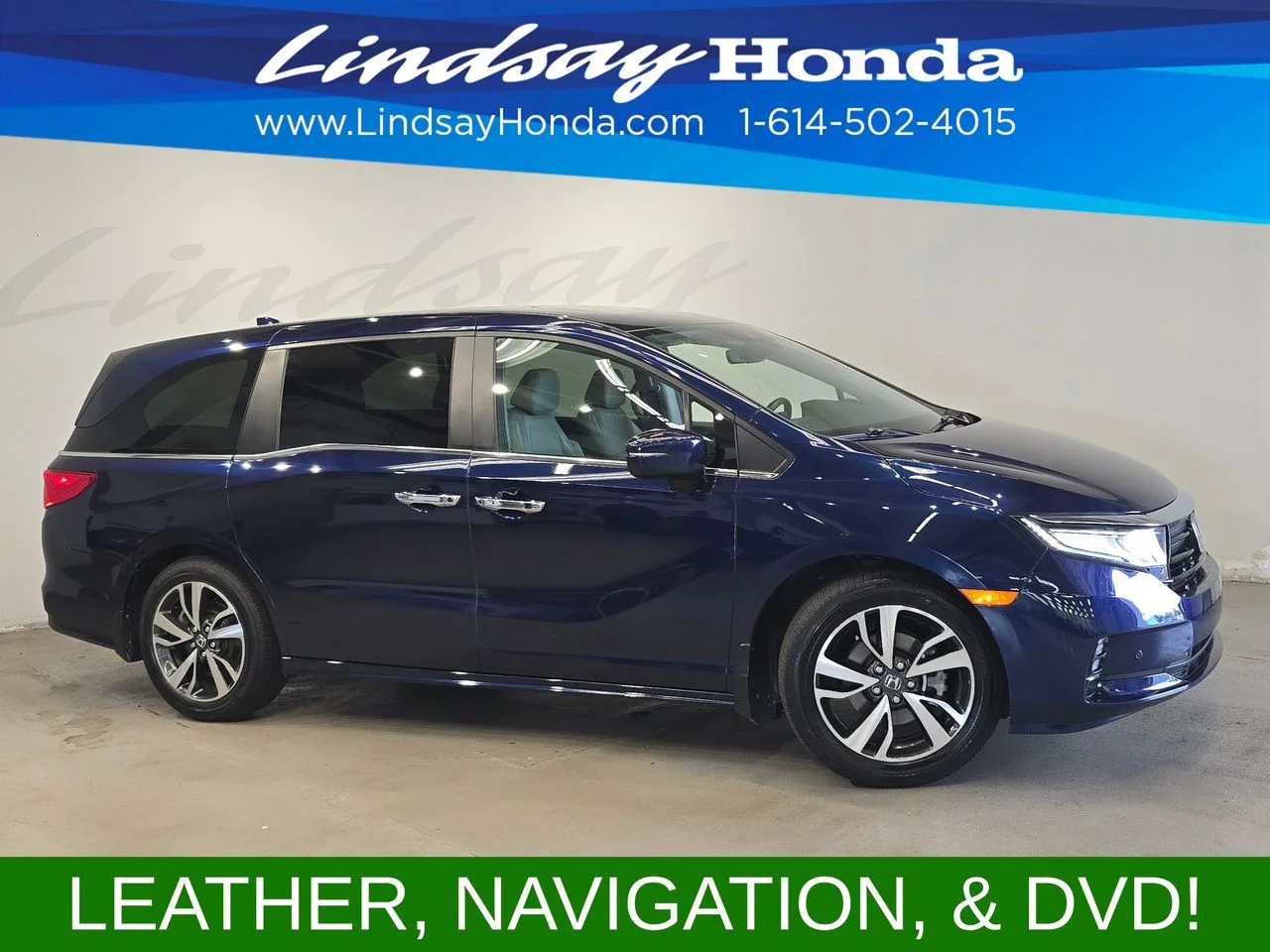 Used 2024 Obsidian Blue Pearl Honda Touring image 3