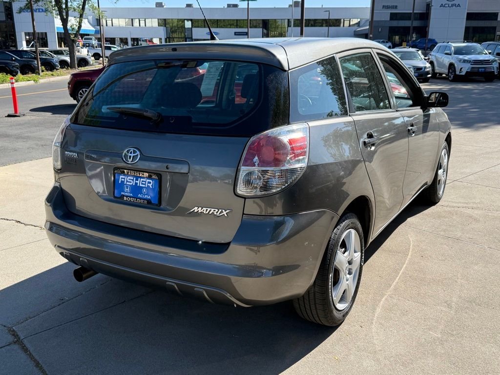 Used 2008 Phantom Gray Pearl Toyota Base image 4