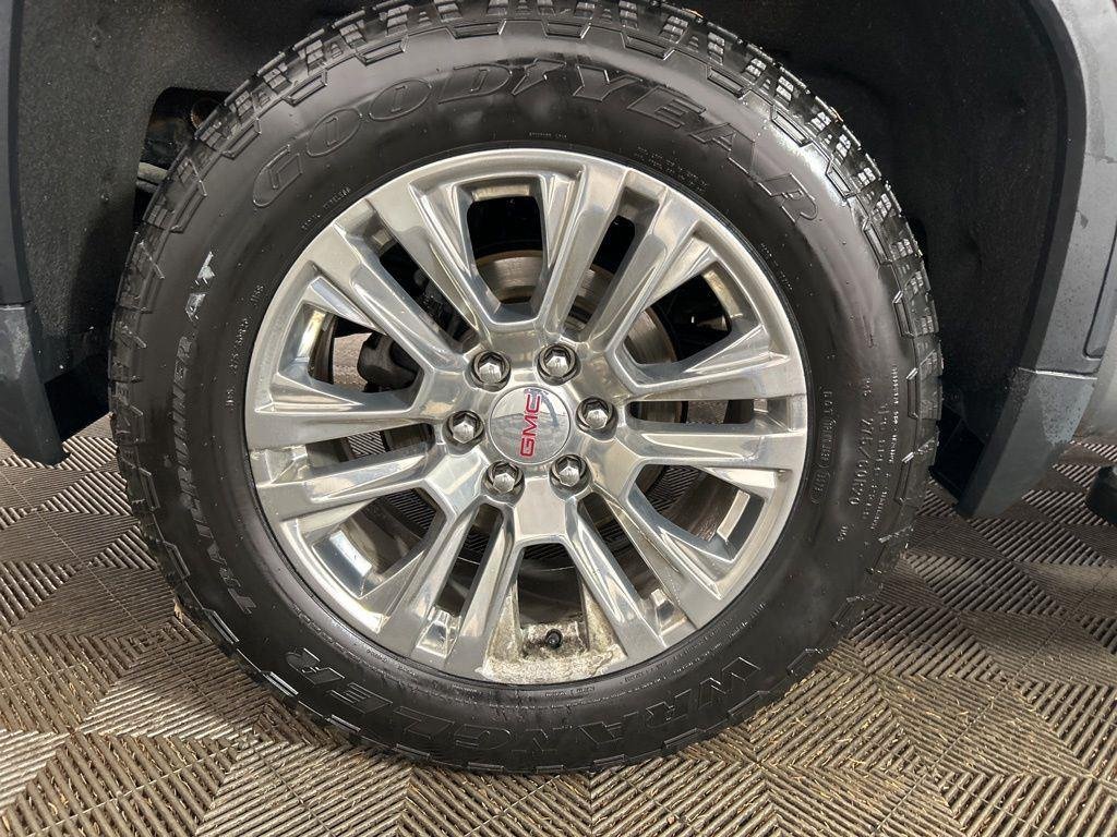 Used 2020 Steel Metallic GMC Denali image 4