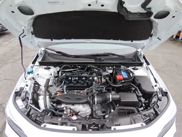 Certified Used 2026 Platinum White Pearl Honda  image 10