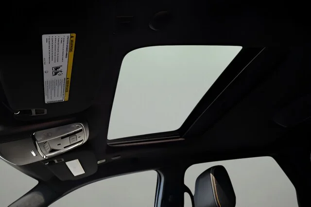 Used 2024 DB Black Crystal Clearcoat Dodge SRT 392 image 44