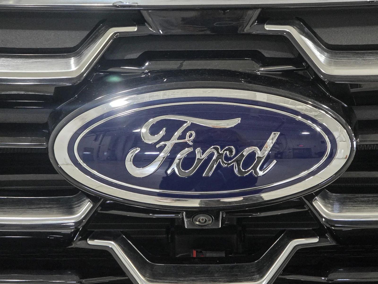 New 2026 Agate Black Metallic Ford Platinum™ image 13