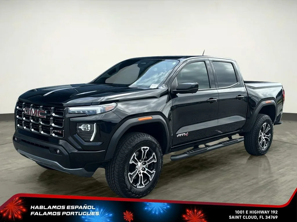 Used 2025 Onyx Black GMC AT4 image 2