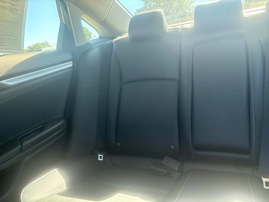 Used 2018 Gray Honda EX-L image 10
