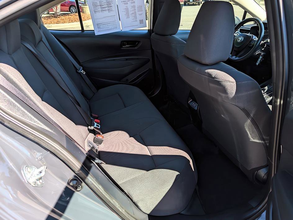 Used 2025 Underground Toyota LE image 13