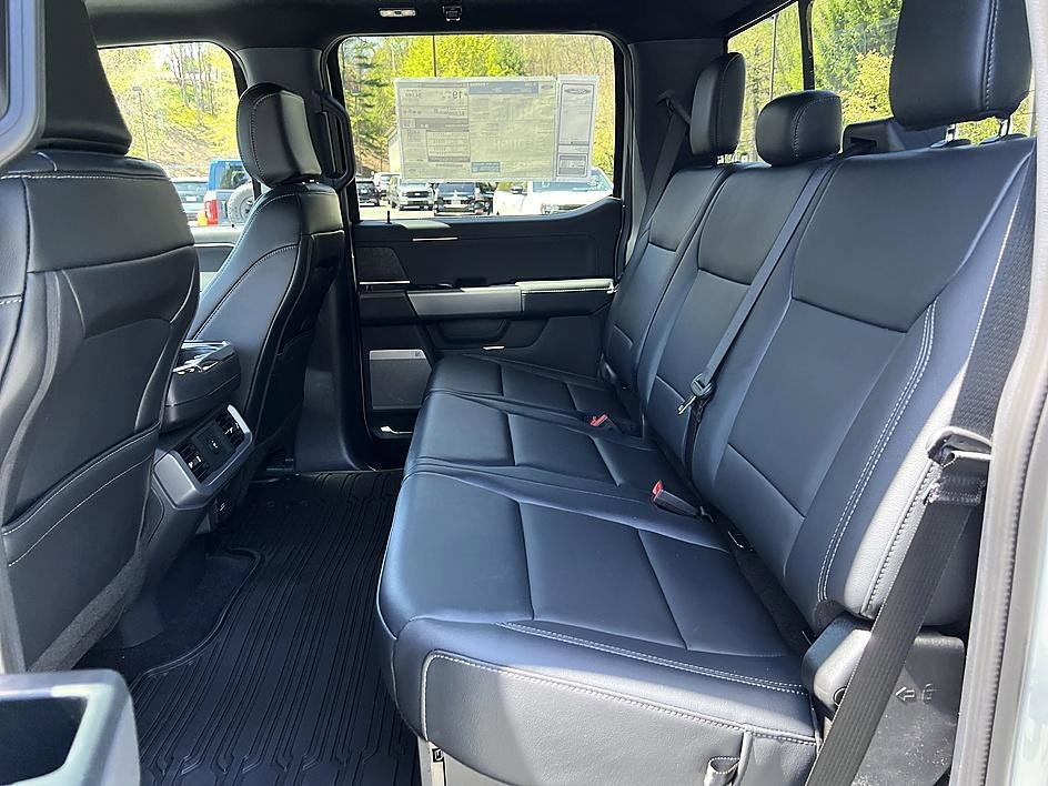 New 2026 Avalanche Ford XLT image 12
