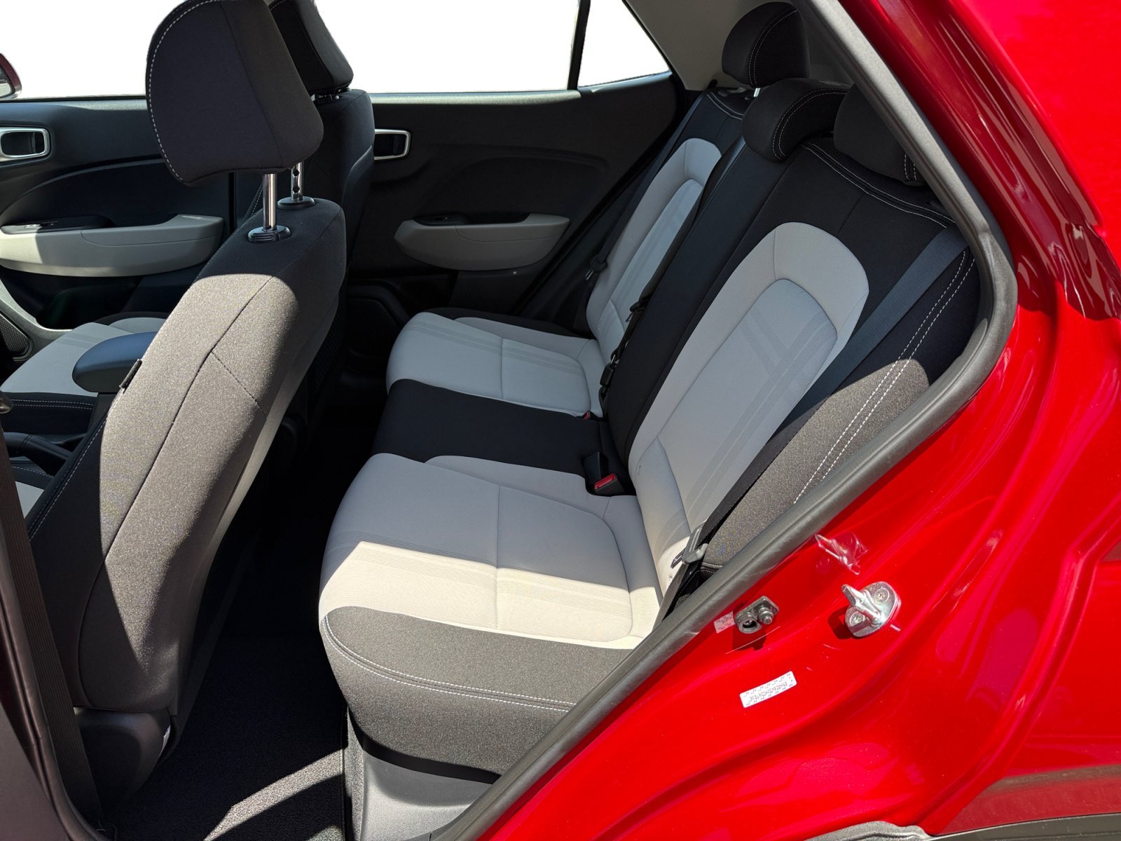 Certified Used 2022 Scarlet Red Hyundai SEL image 16