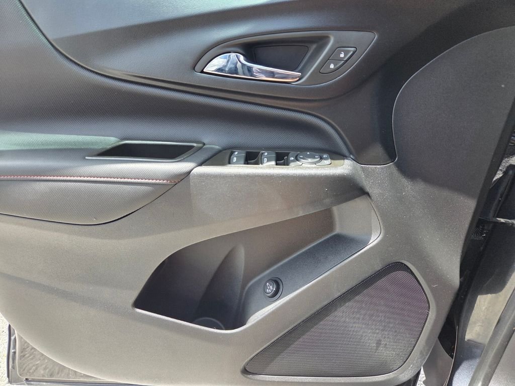 Used 2023 Gray Chevrolet RS image 21