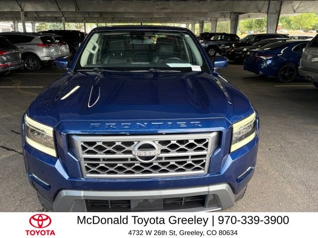 Used 2022 Blue Nissan SV image 2
