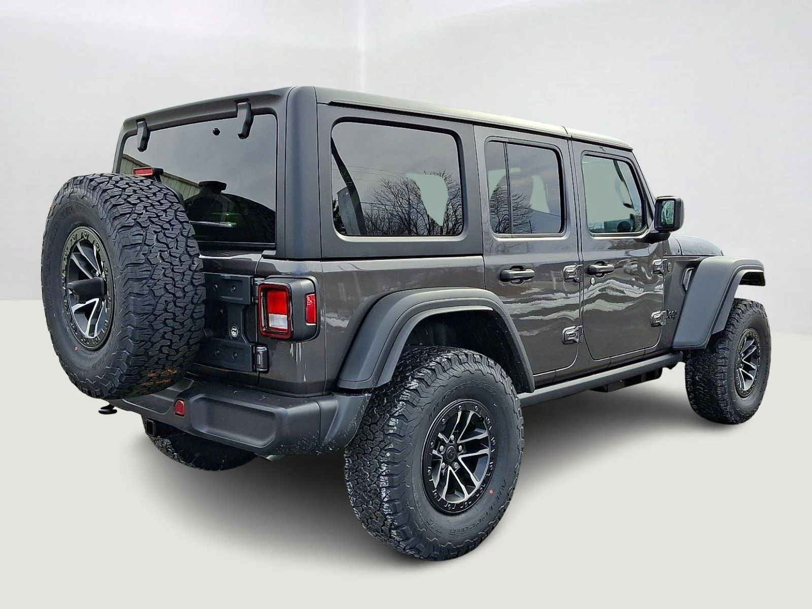 New 2026 Granite Crystal Metallic Clearcoat Jeep Willys image 3