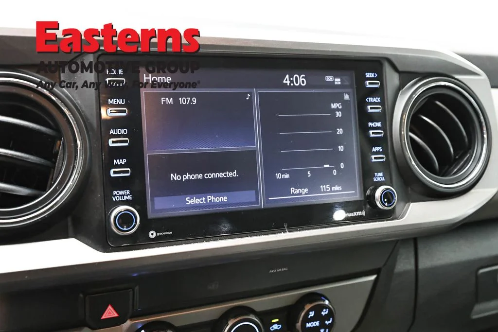 Used 2020 Gray Toyota SR5 image 18