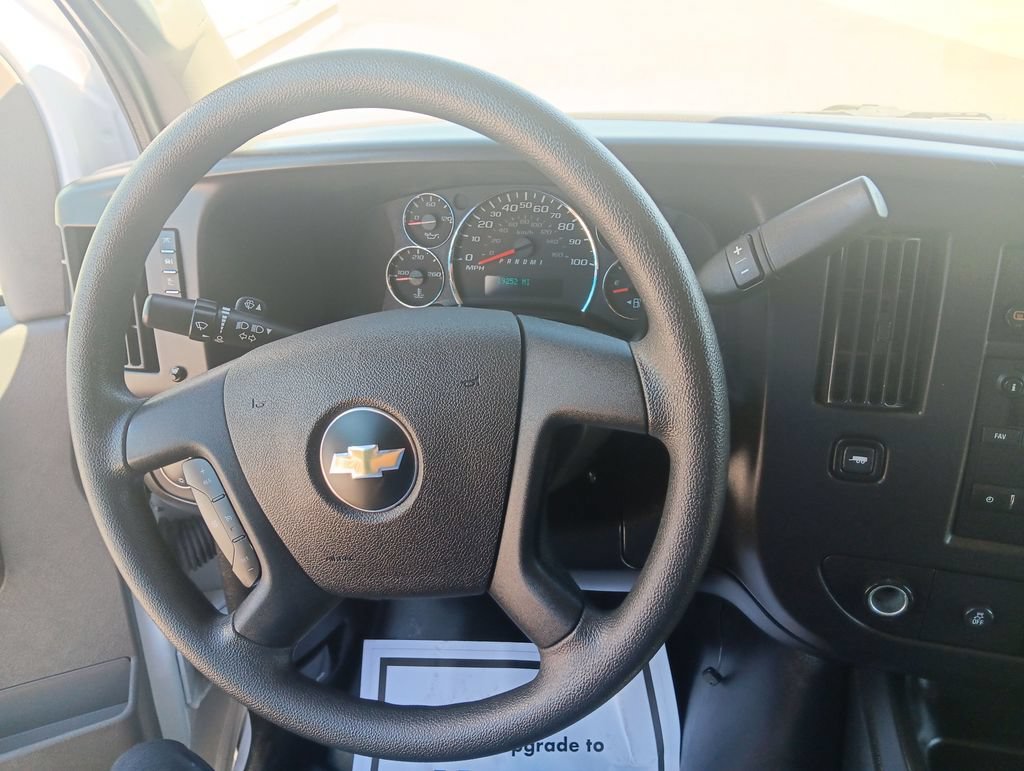 Used 2024 Summit White Chevrolet WT image 22